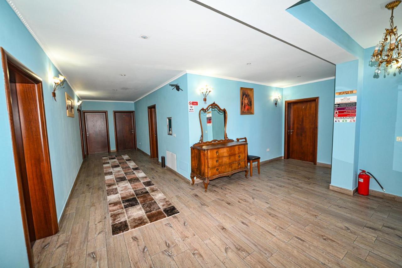 Hotel Epoka Shkoder Exterior photo